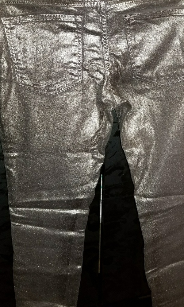 Metallic color jeans